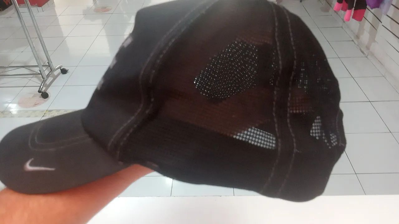 BONÉ  NIKE TRUCKER ANOS 2000 ORIGINAL DA ÉPOCA  - Foto 3