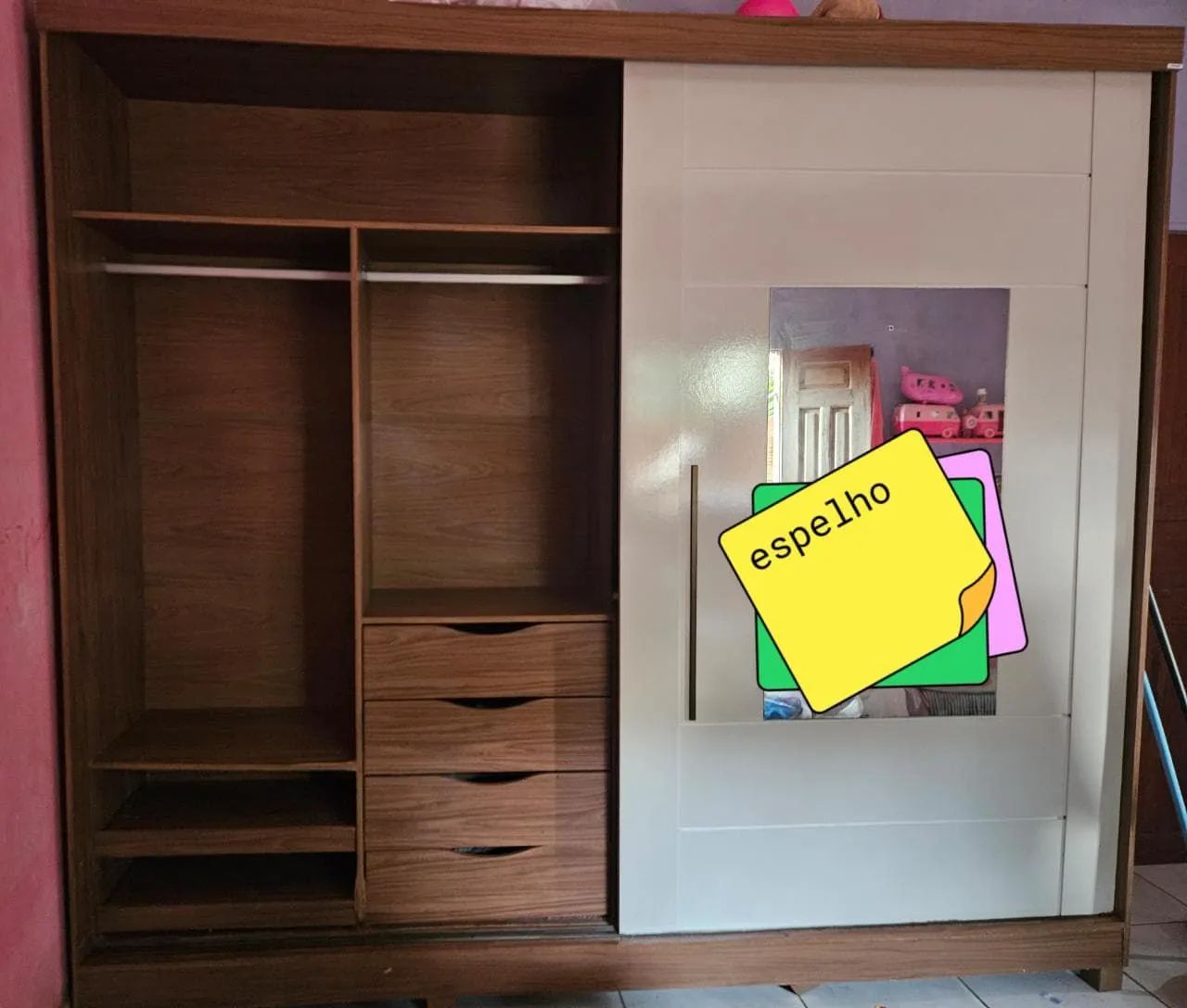 guarda- roupa em MDF