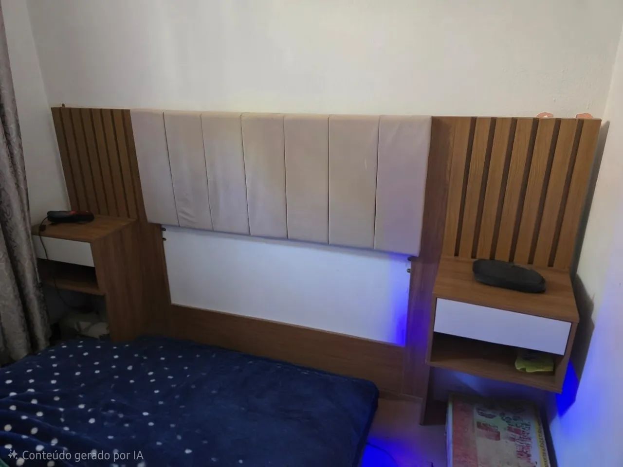 Cabedeira para quarto em madeira - Foto 4