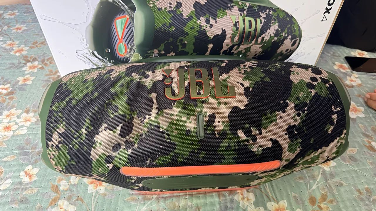 Boombox jbl 4 