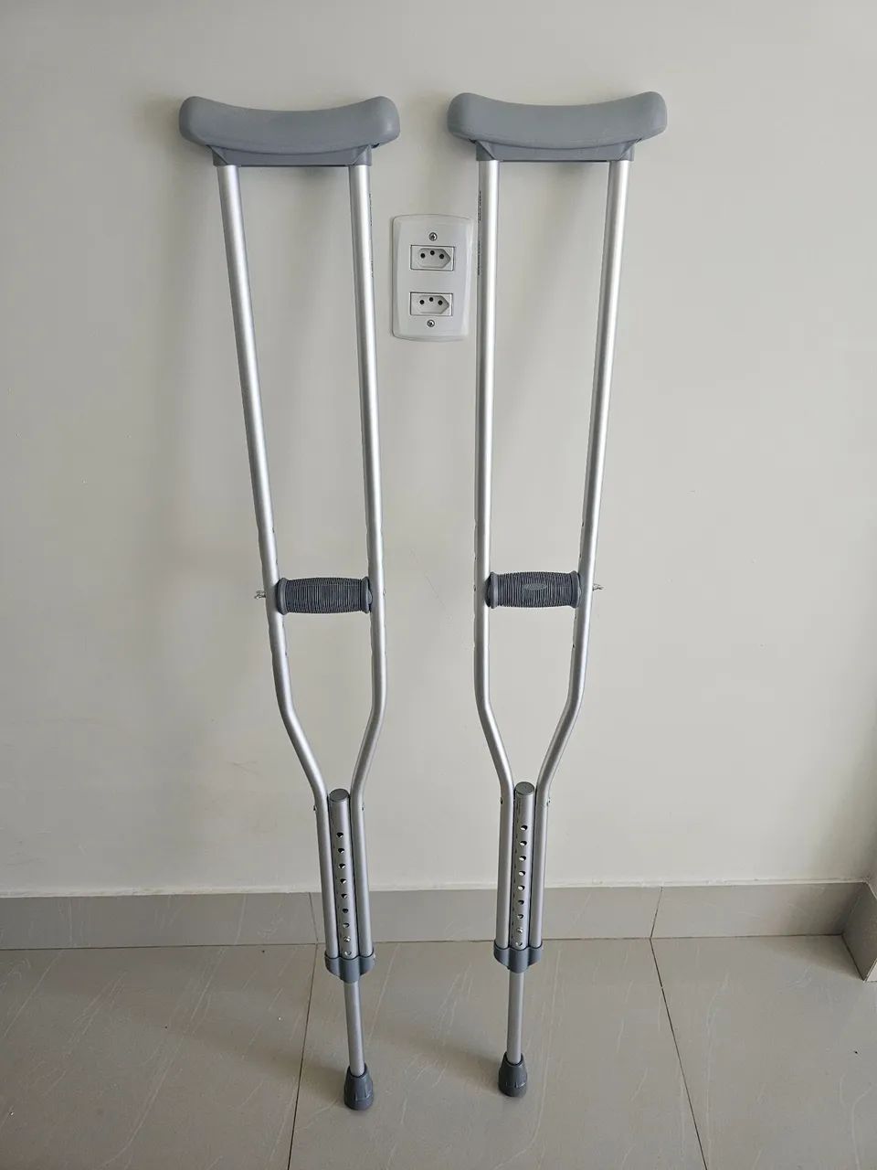 Pares de muletas. 