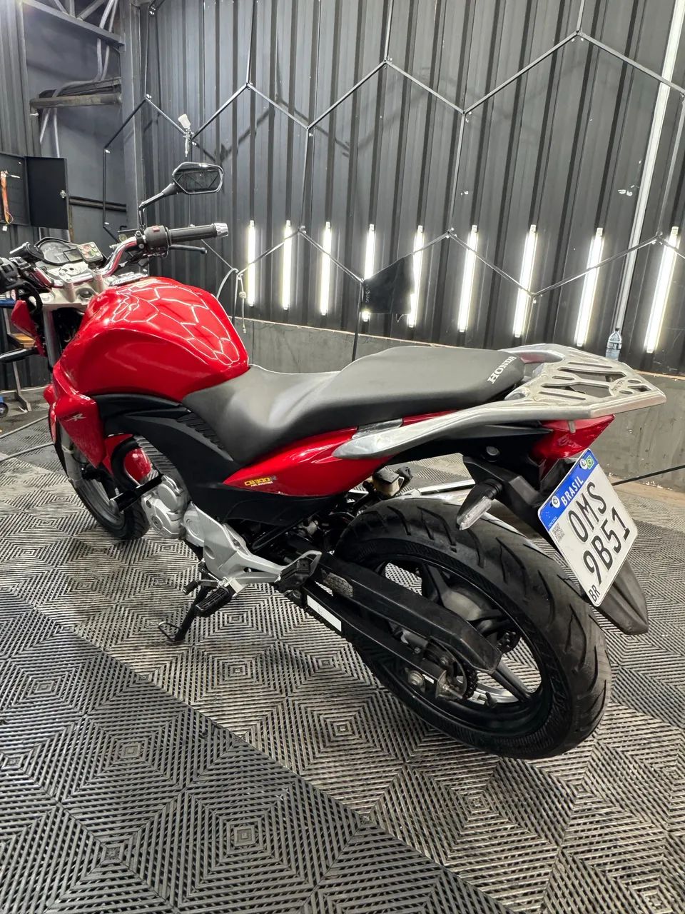 CB 300R 2012  - Foto 5