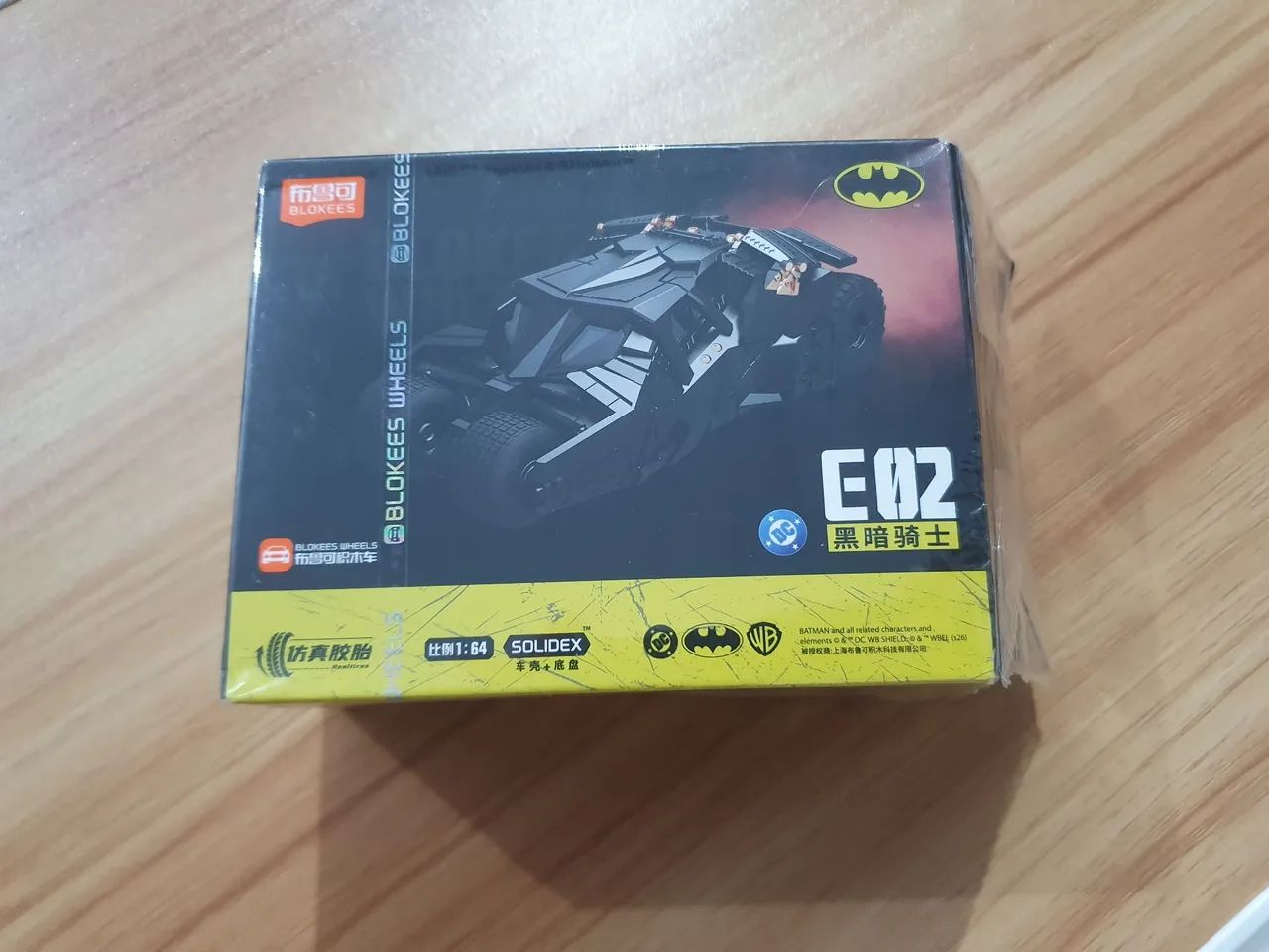 Pack Batmovel Blokkees e Ferrari Hot Wheels  - Foto 3