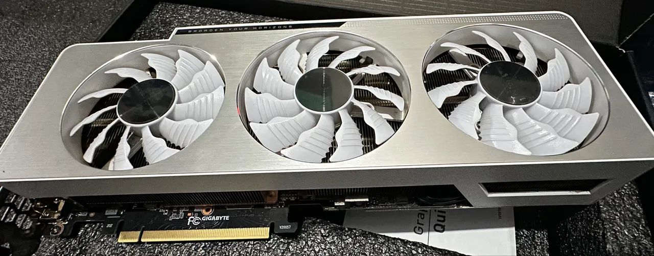RTX 3080 10GB GIGABYTE VISION OC - Foto 3