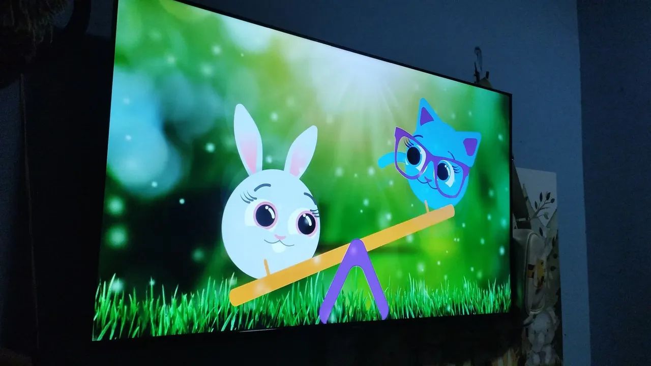 Smart TV Philips 55" - Conservada, Funcionando Perfeitamente e com Imagem Excelente! - Foto 2