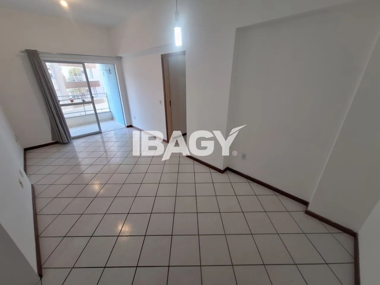 Excelente Apartamento 2 dormitório(s) em Estreito - Florianópolis - Foto 2
