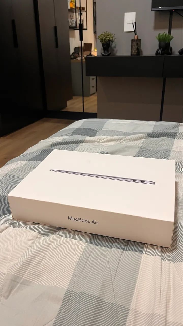 Vendo MacBook Air M1 2020 - Foto 2