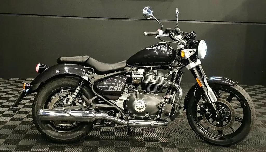 Super Meteor 650 Astral  - Foto 4