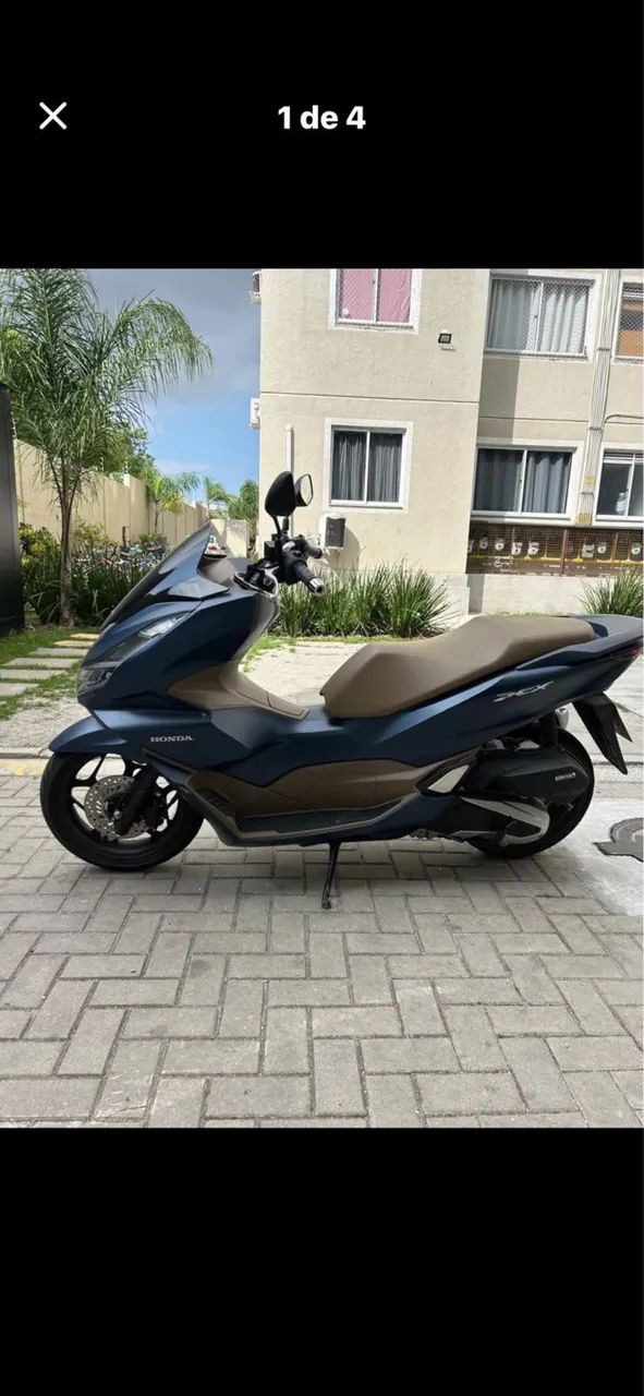 Pcx Dlx 2024  4.000 km rodados!! Nova demais.
