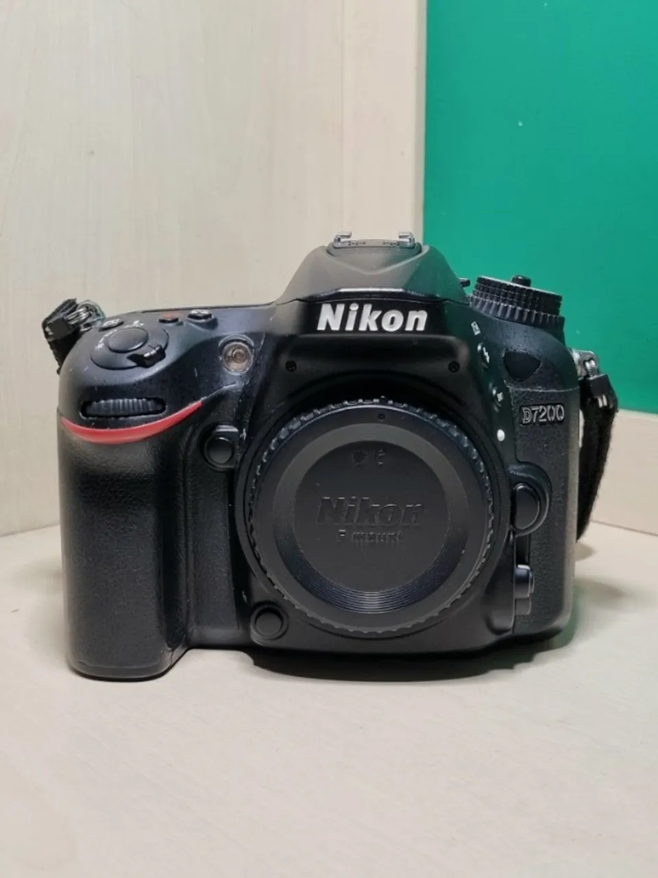 Nikon D800 + batterygrip + 105mm macro 2.8 + 50mm 1.4G - kit