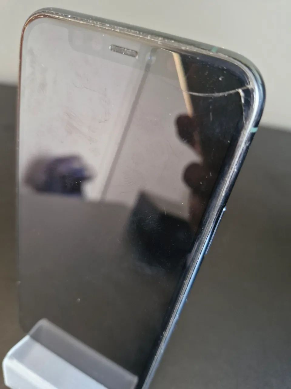 Vendo iPhone 11 Pro 64GB Completo - Foto 4