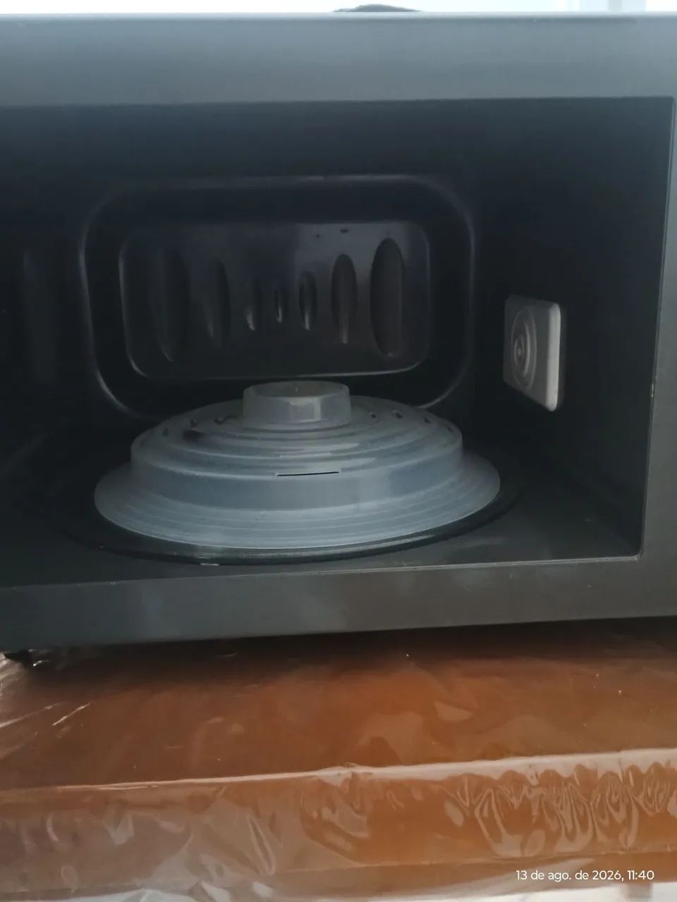 Microondas LG 30 litros  - Foto 2