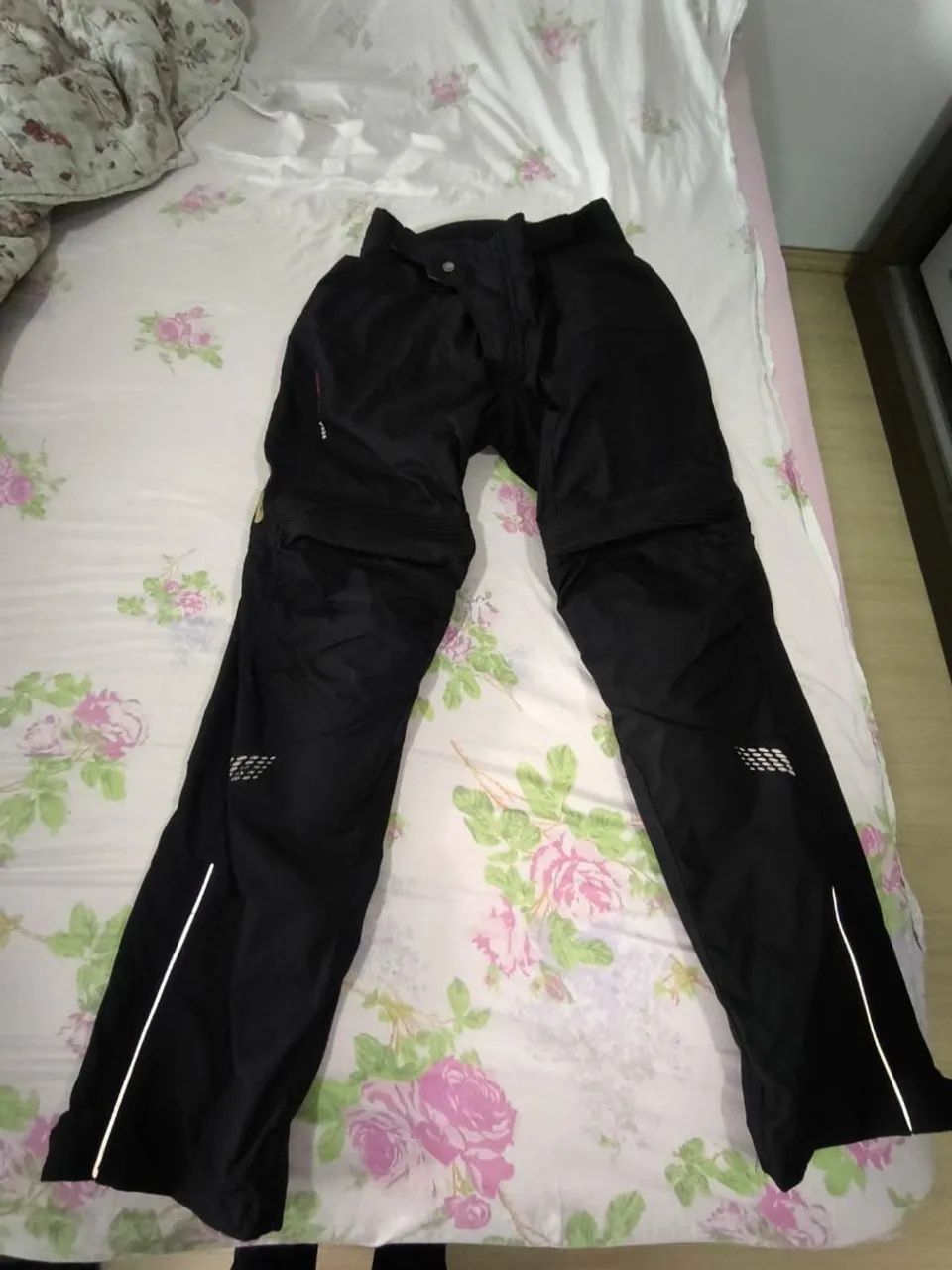 Conjunto jaqueta e calça com proteções  - Foto 4