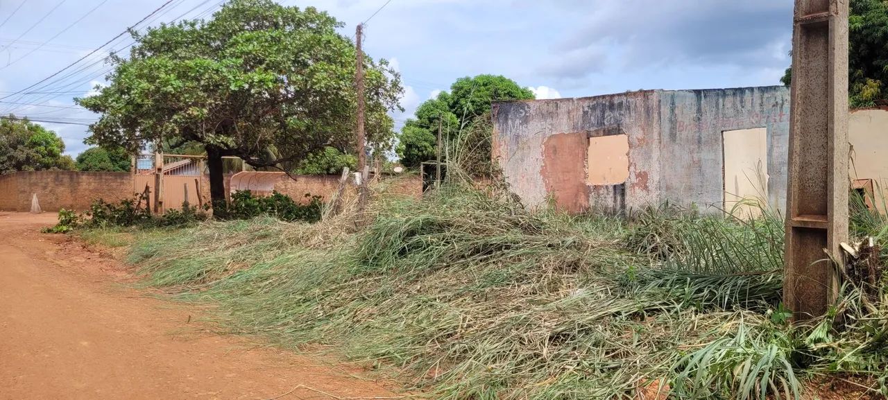 Lote comercial 318m setor irmã Dulce  - Foto 3