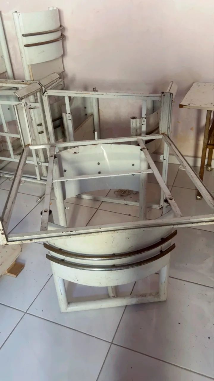 Banca de ferro usada 