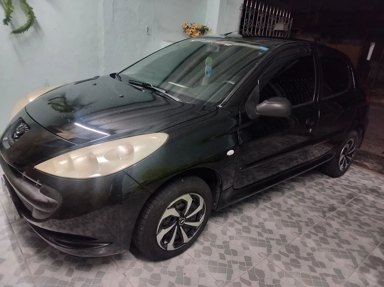 Peugeot 207 207 XR 1.4 FLEX 8V 5P 2011