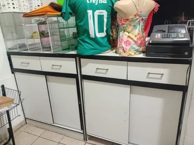 Armários e prateleiras para loja - Foto 3