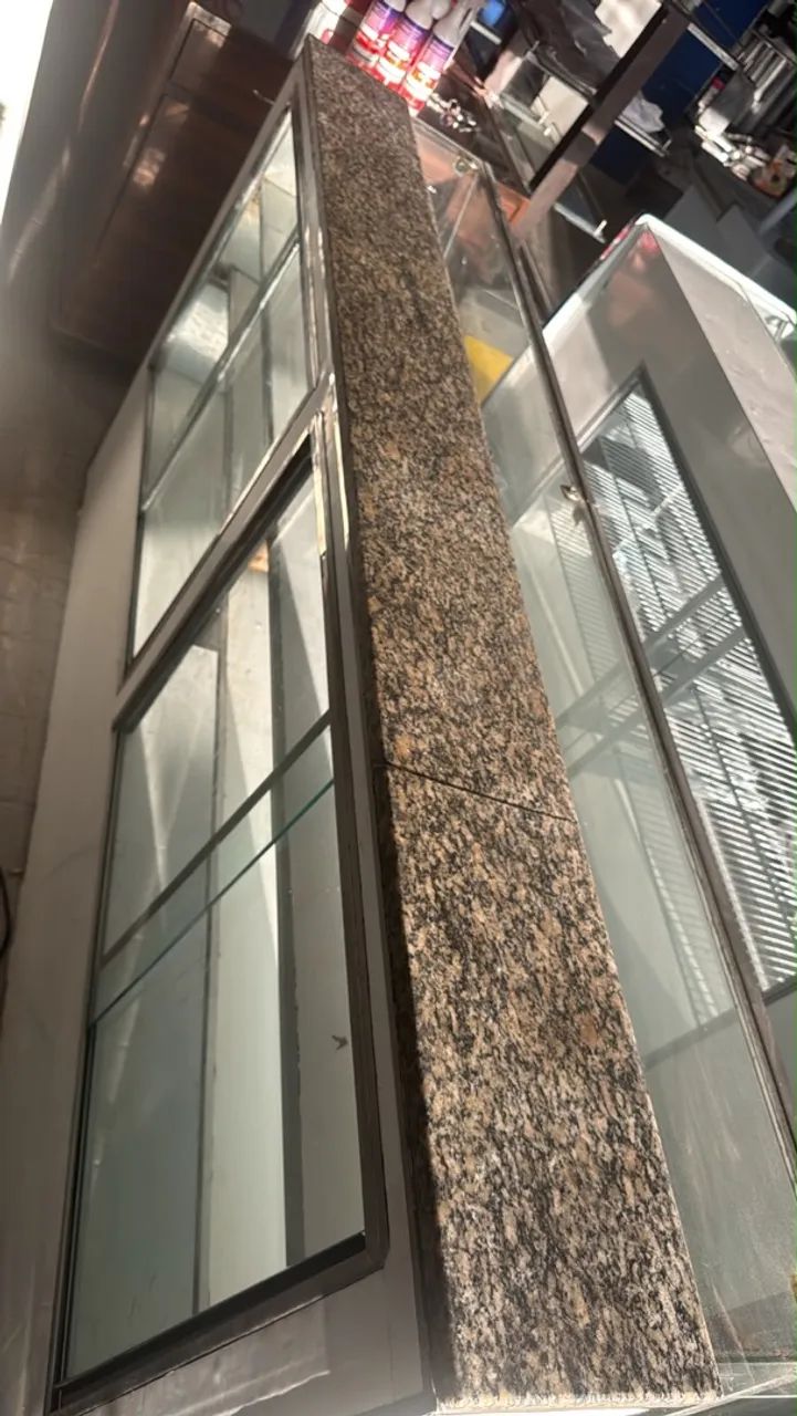 Vitrine pra pão 2mts - Foto 3