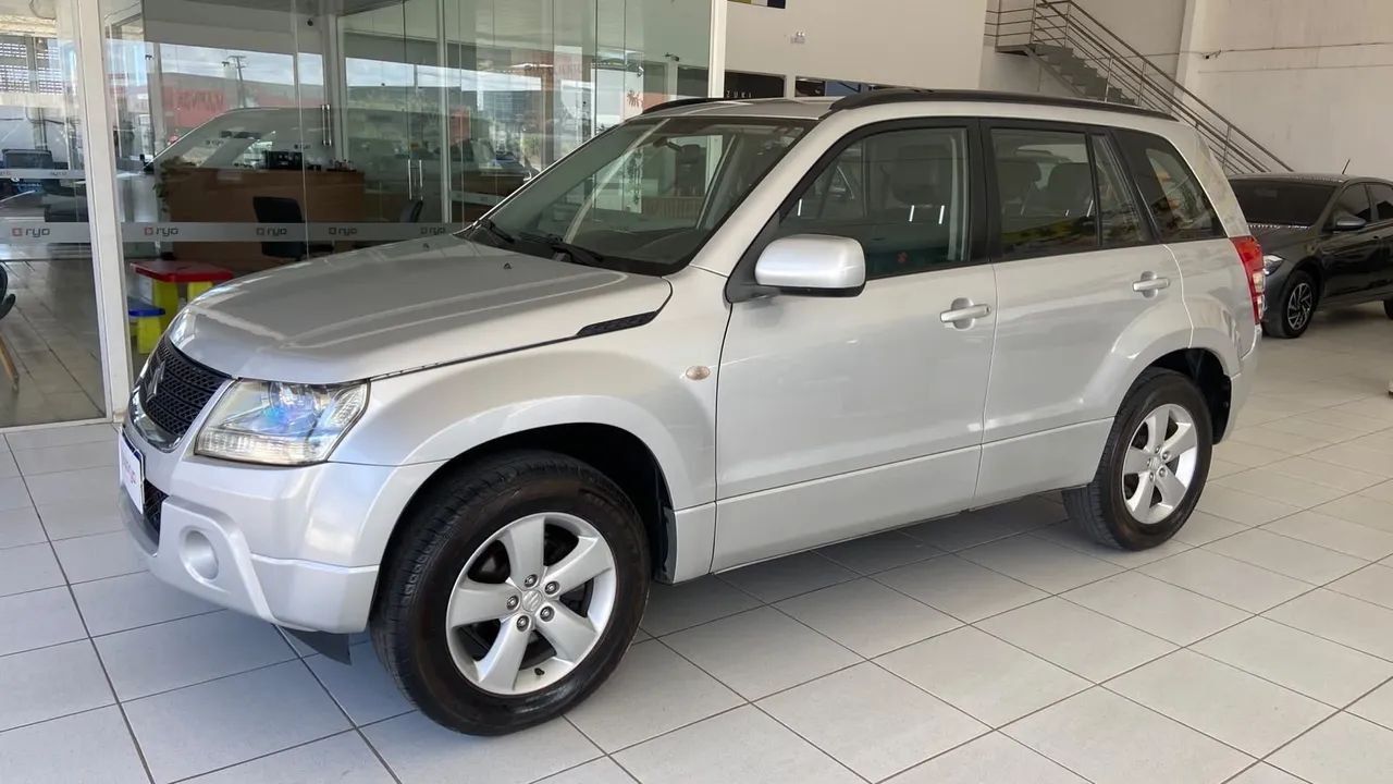Suzuki Grand Vitara Grand Vitara 2.0 16V 4x2/4x4 5p Aut. 2010
