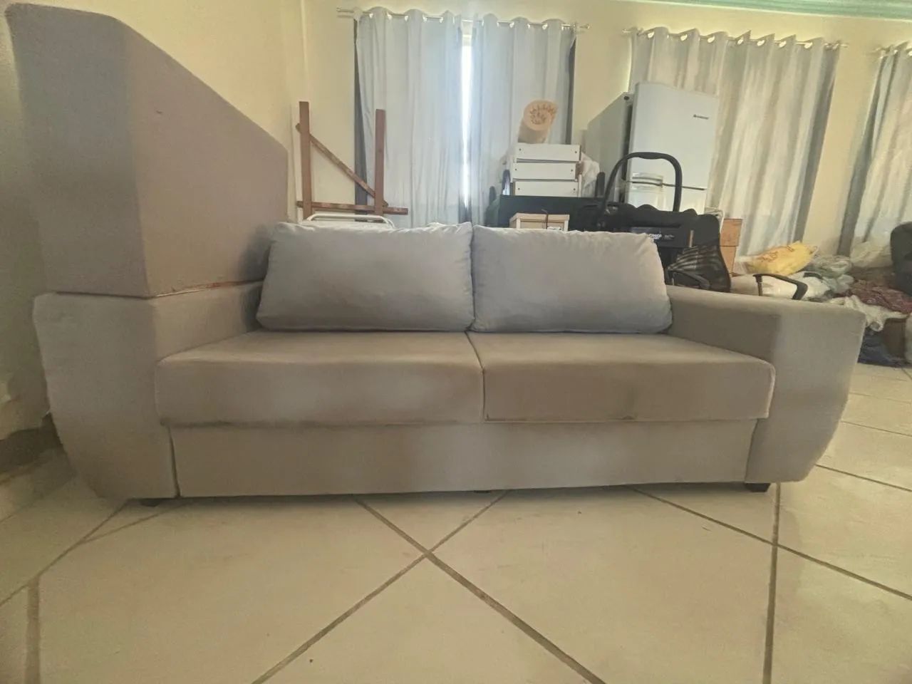 Sofá de 3 lugares. - Foto 2