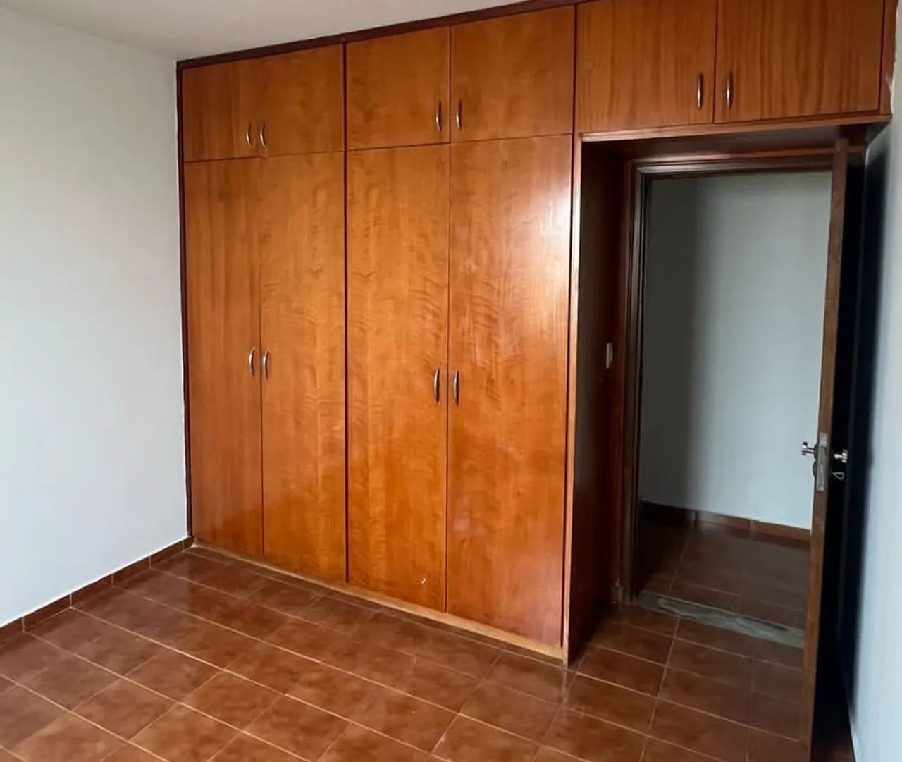 Casa à venda no bairro Saraiva em Uberlândia - Foto 5