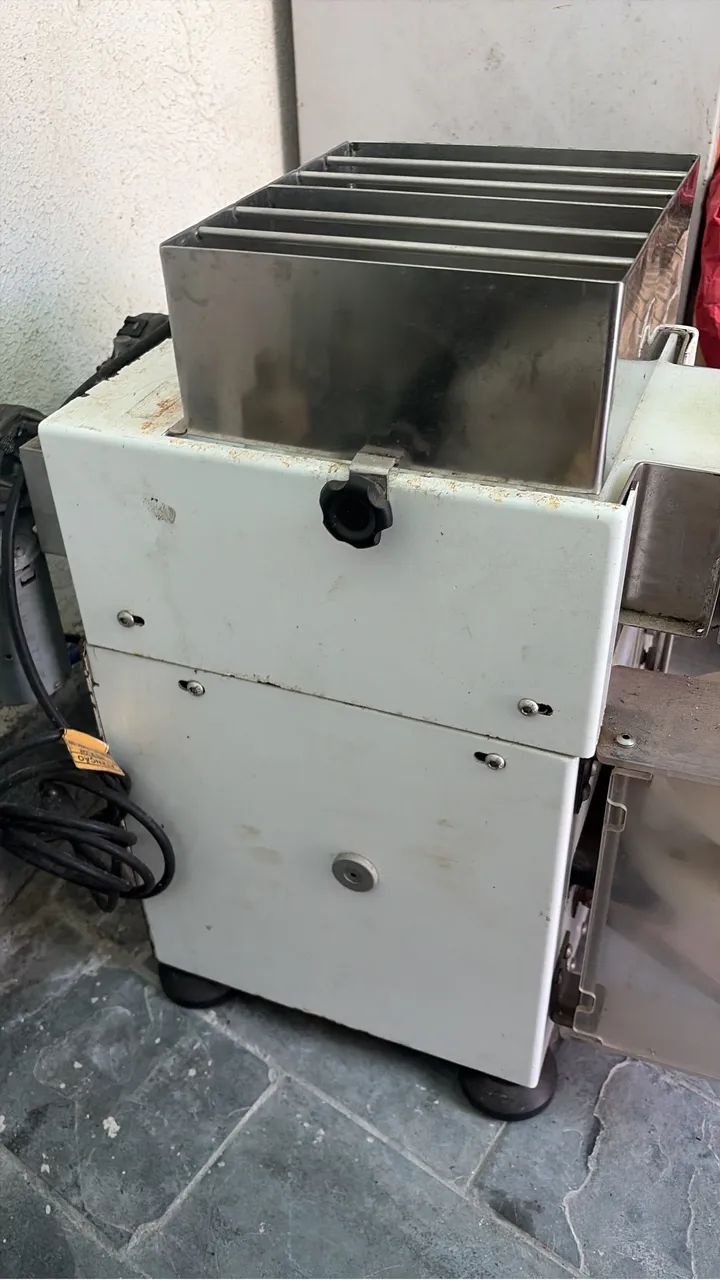 Máquina de salgados para troca de peças  - Foto 3