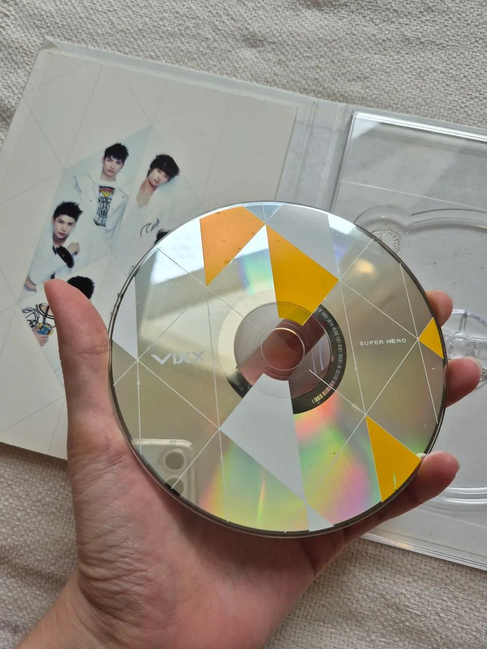 Album Début K-Pop VIXX - Superhero - Foto 5