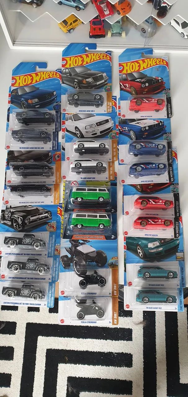 Hot Wheels diversos modelos D