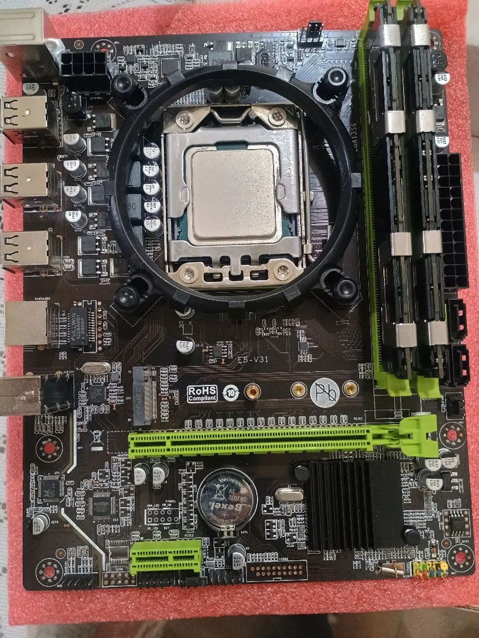 KIT XEON X79 + PROC.E5 2450 V2 + 8Gb (2x4Gb)DDR3 - Foto 2
