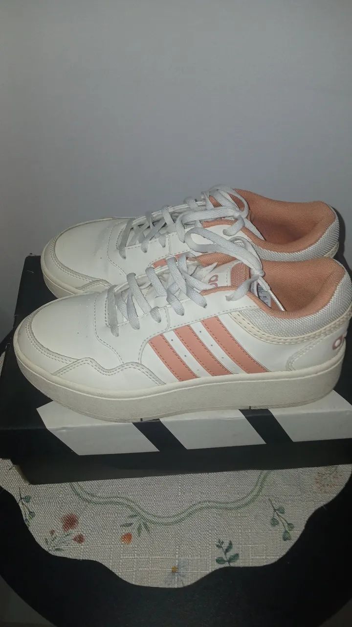 Tênis Adidas Original n° 35 (forma grande)  - Foto 2