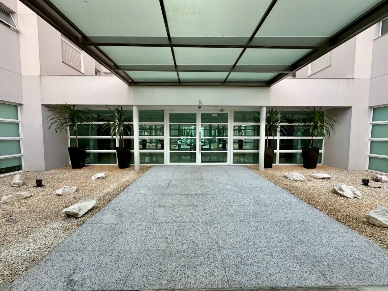 Apartamento de alto padrão para Locação e Venda no Edifício Maison Privilege, Gleba palhan - Foto 3