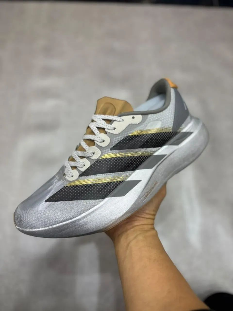 Tênis adizero/evo - Foto 5