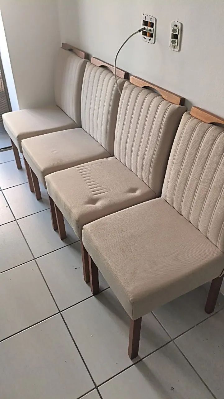 Cadeiras (Unidade)