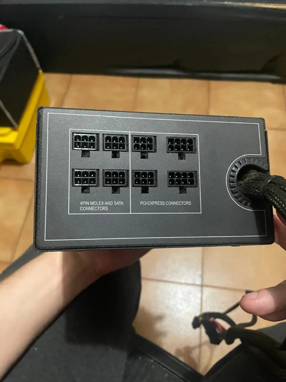 Fonte Gamemax GM600 - Foto 2