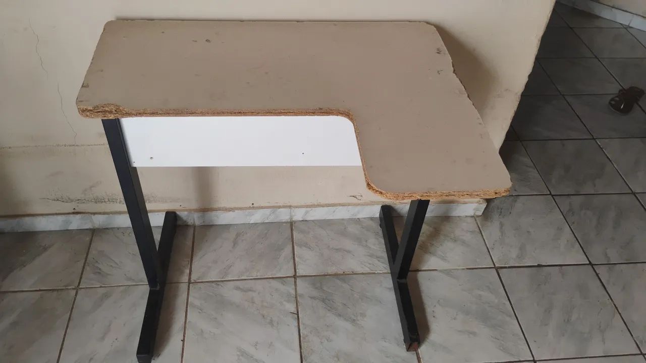 mesa de escrivaninha 