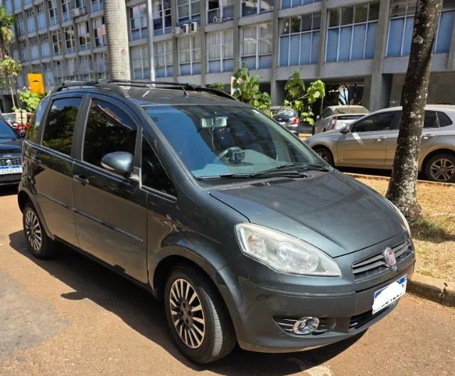Fiat Idea Attractive 1.4 Fire Flex 8V 5P 2013 - Foto 2