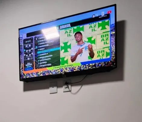 TV Philco Roku 43" - Excelente Estado