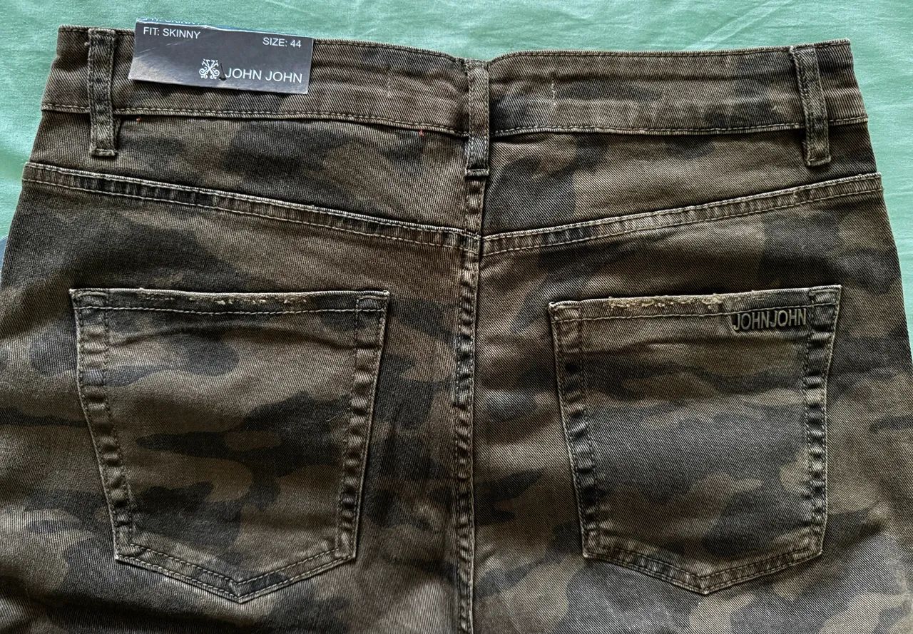 Jeans camuflado John John Fem 44 - Foto 4