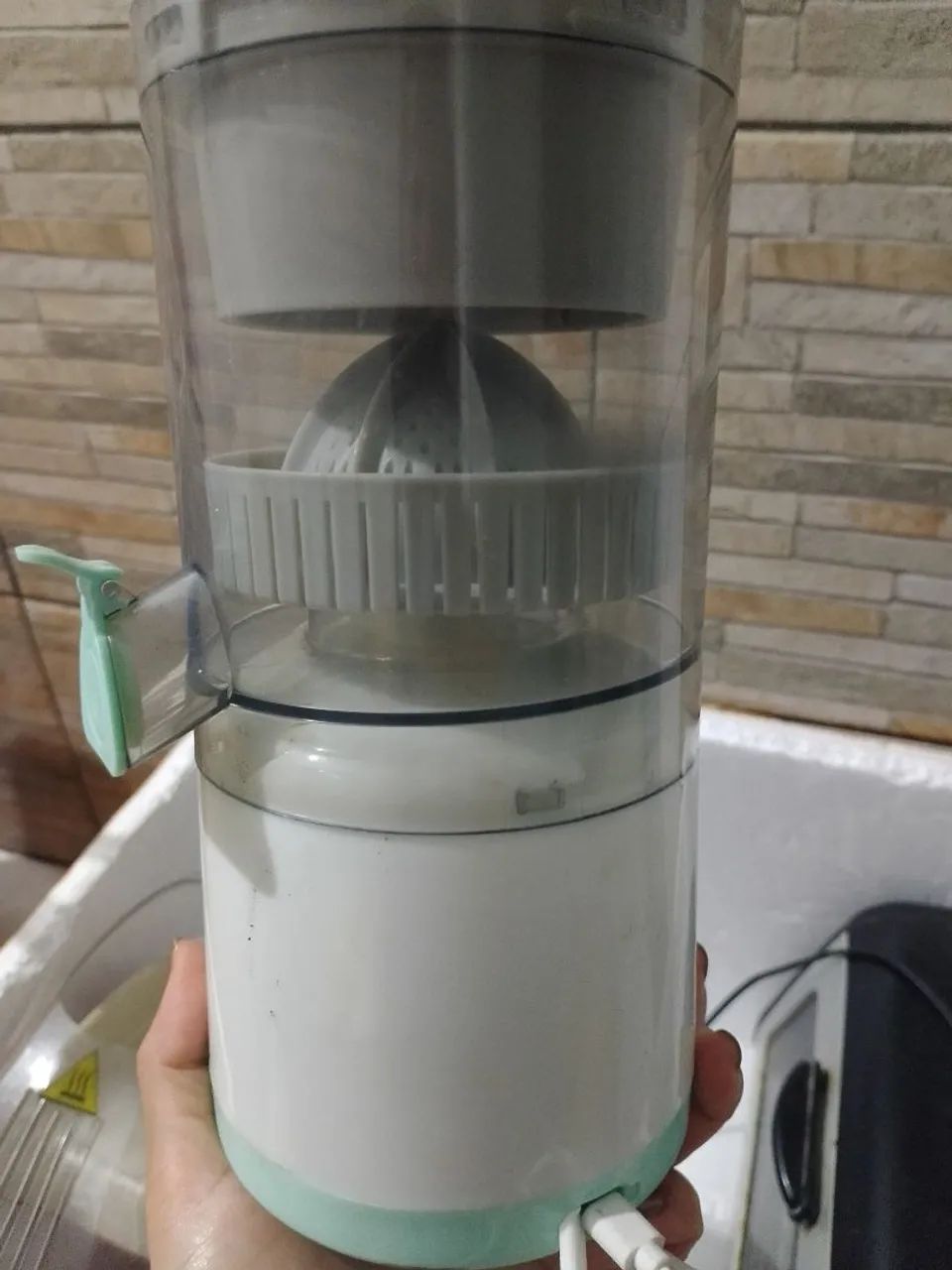 Expremedor laranja/limão elétrico 