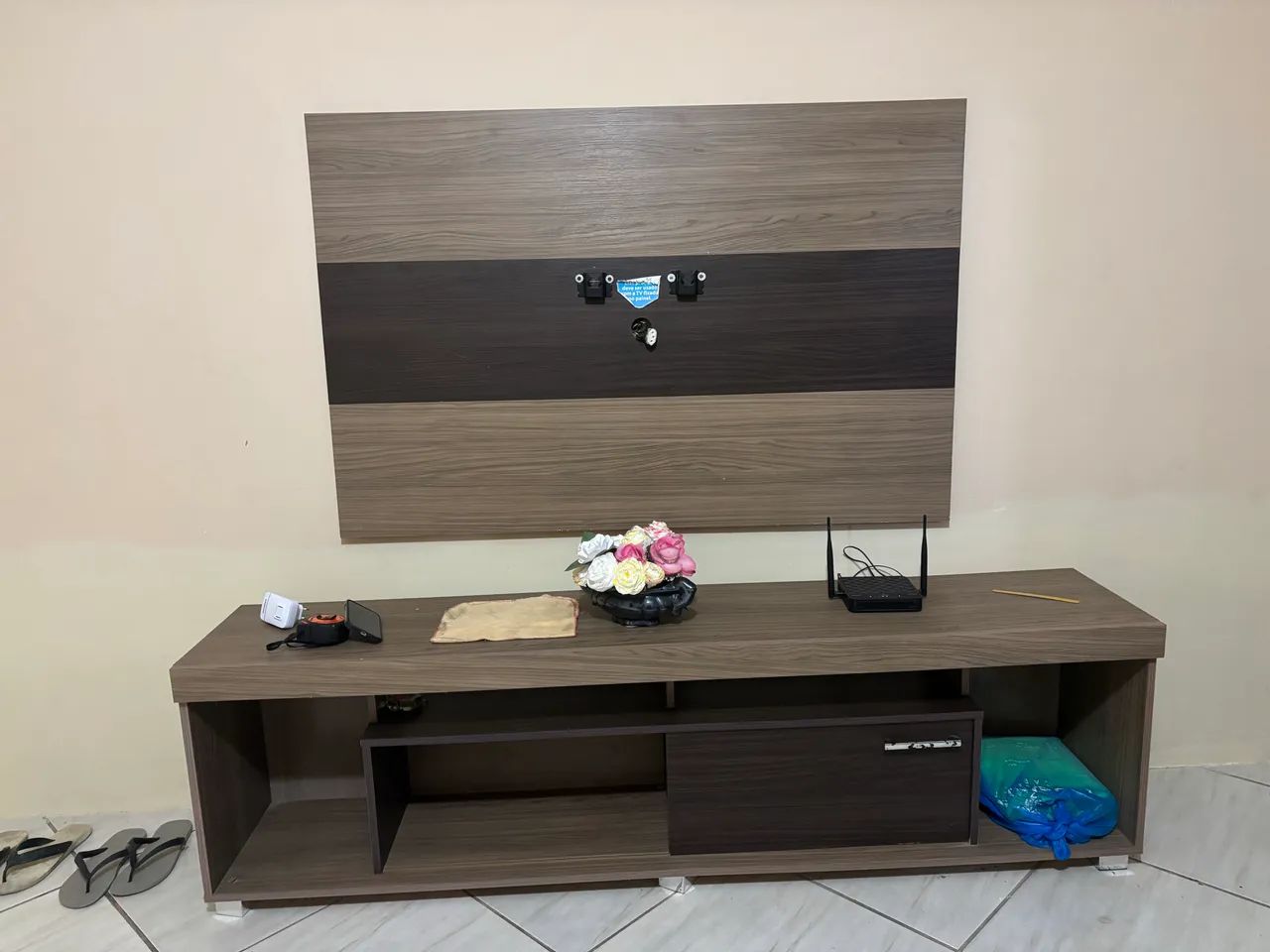 Itens de casa (sofá, rack, painel e penteadeira) - Foto 2