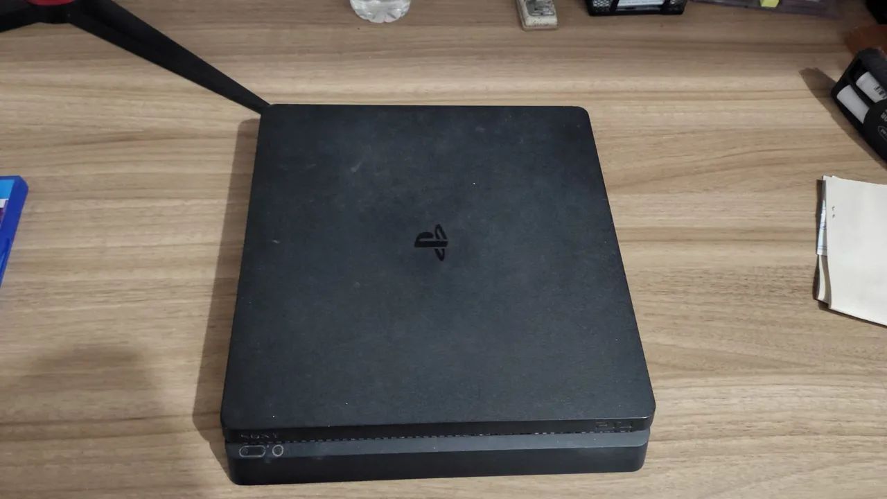 PlayStation 4(sem controle) ótimo estado  - Foto 2