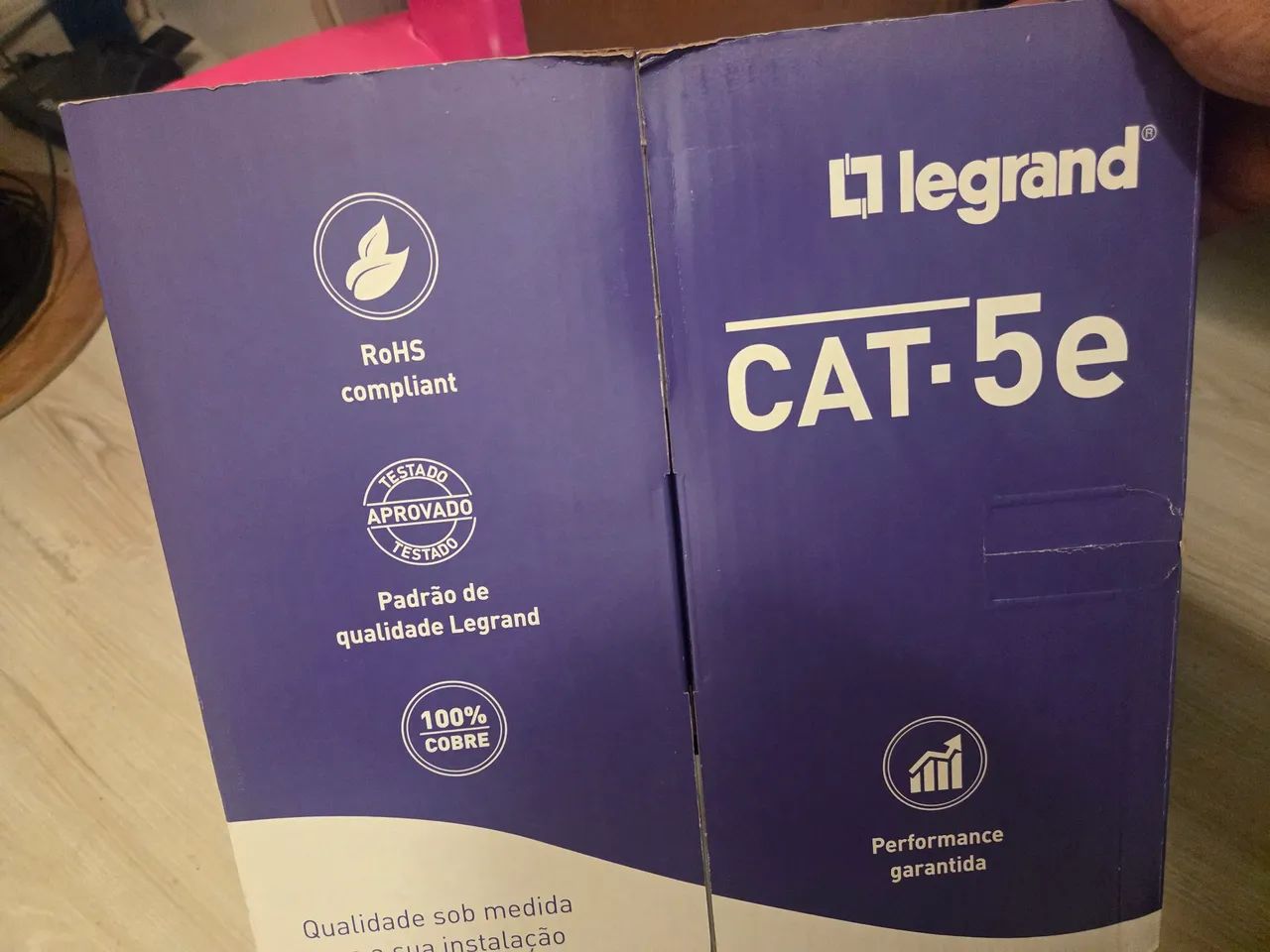 Caixa de cabo ct5e homologado Legrand 