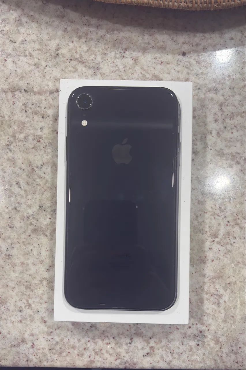 iPhone XR 64GB