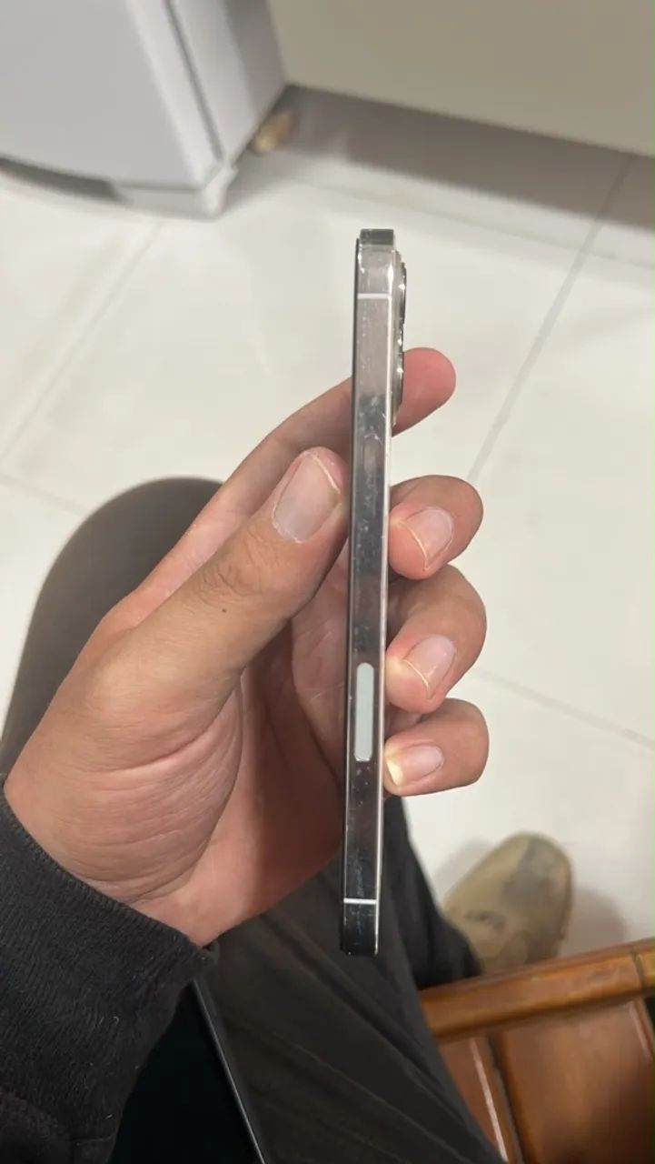 iPhone 12 Pro Max - 256gb - Foto 3
