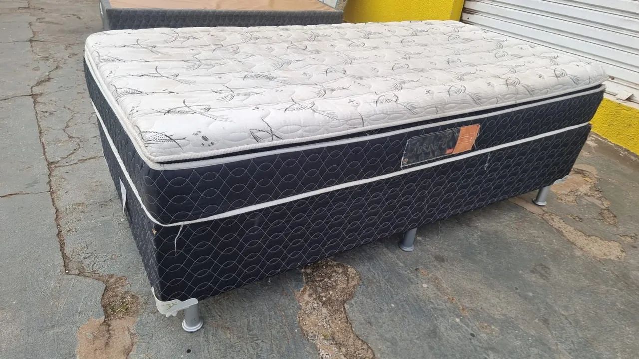 Cama solteirão ou solteiro king usada porém conservada ((ENTREGO GRATIS)) - Foto 3