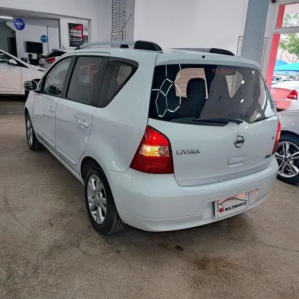 Nissan Livina S 1.8 16V Flex Fuel Aut. 2014 - Foto 6