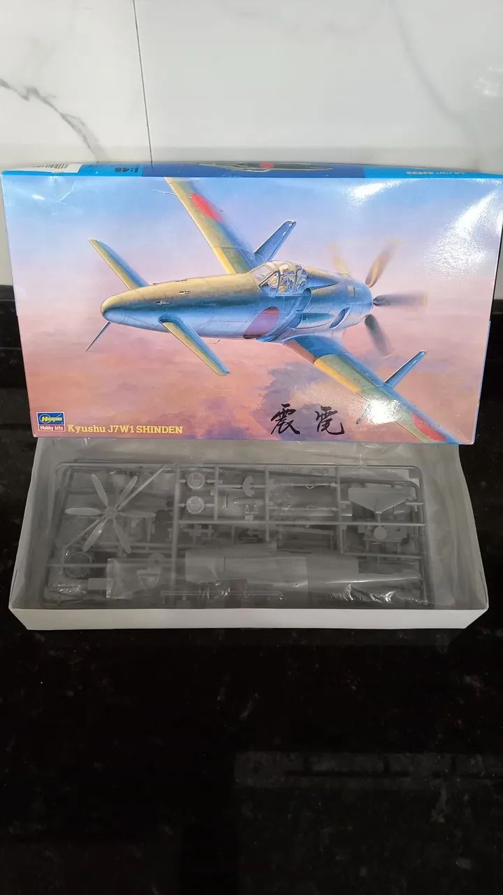 Kit plastimodelismo J7W1 Shinden escala 1:48 - Foto 2