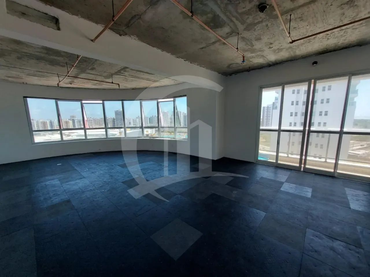 Sala comercial com 50m² próxima ao Shopping Jardins