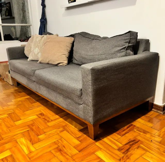 Sofá cinza 2 lugares