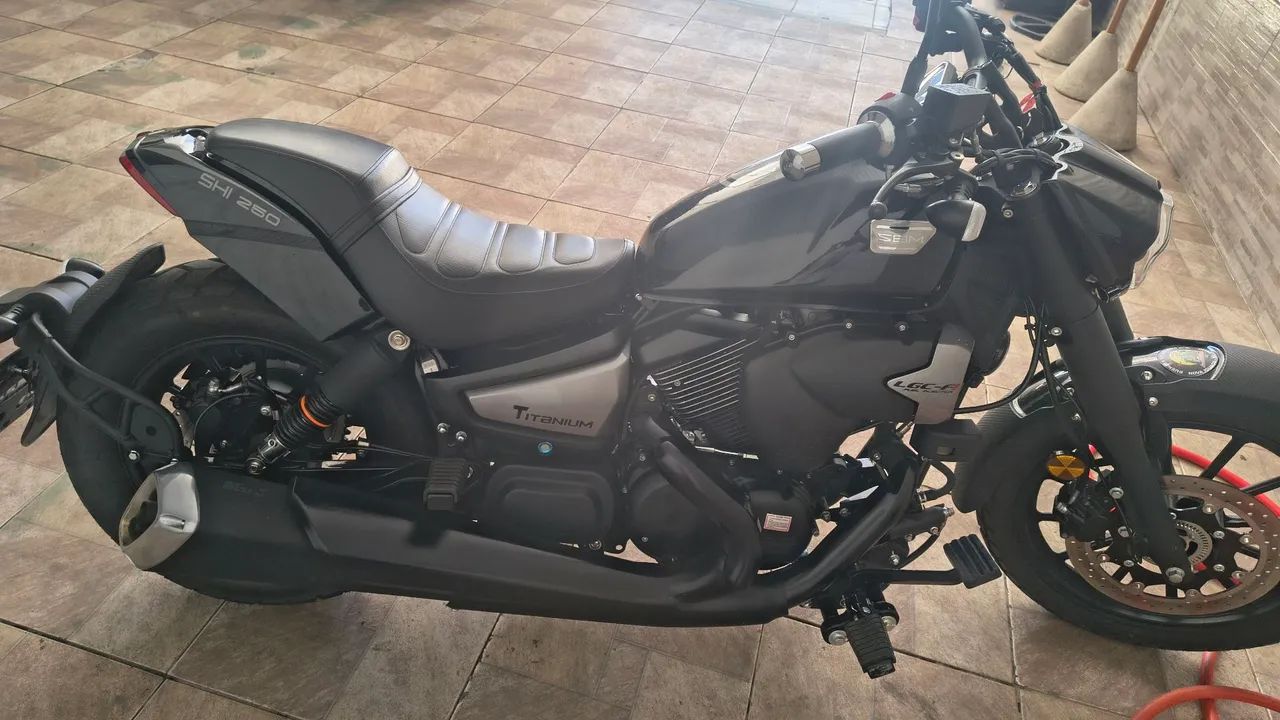 Titanium 250 - Foto 3
